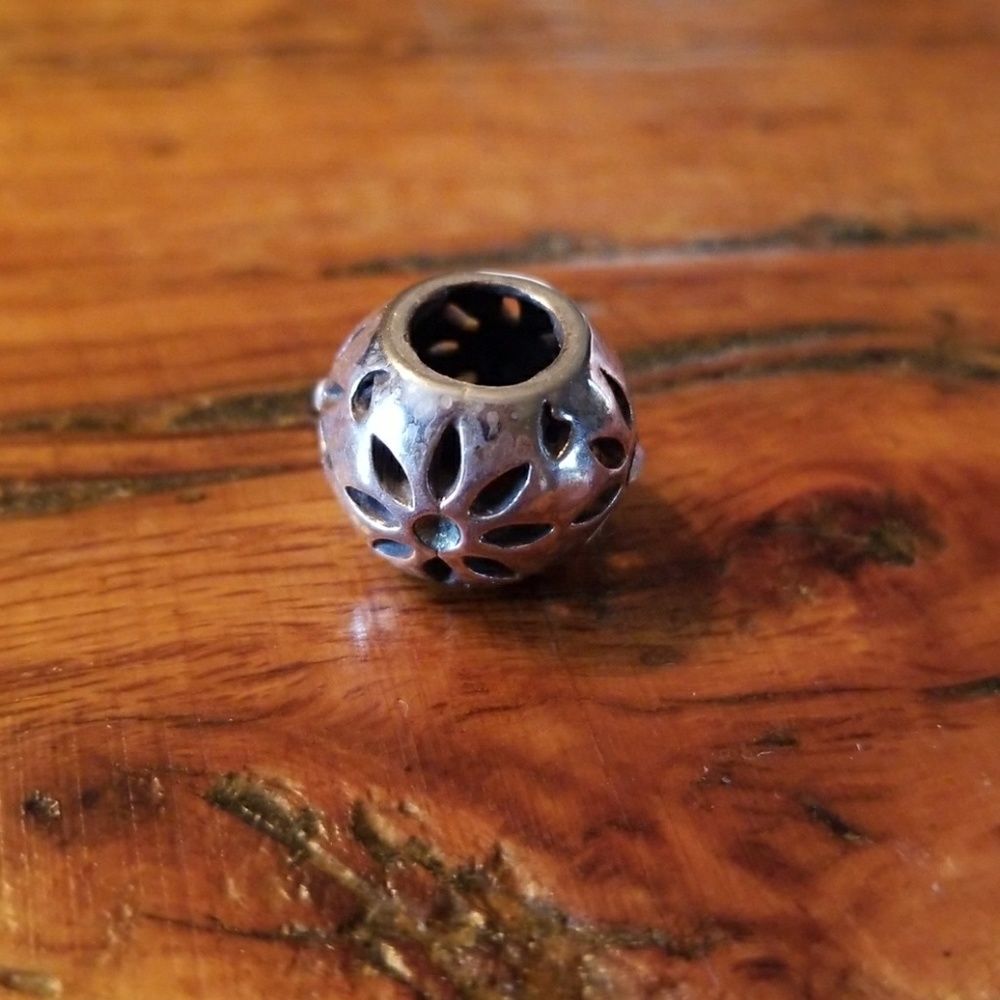 Brighton bead